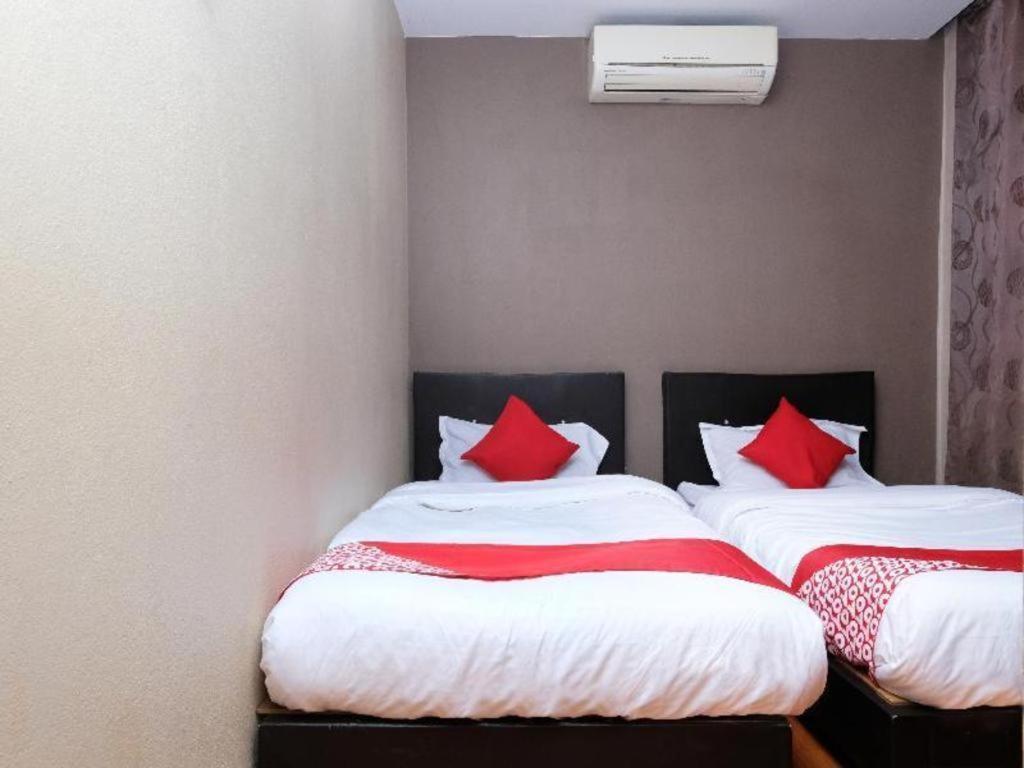 Oyo 44123 Hotel Al-Saif Kuala Kerai Экстерьер фото