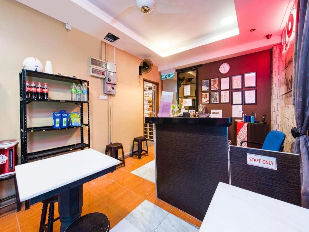 Oyo 44123 Hotel Al-Saif Kuala Kerai Экстерьер фото